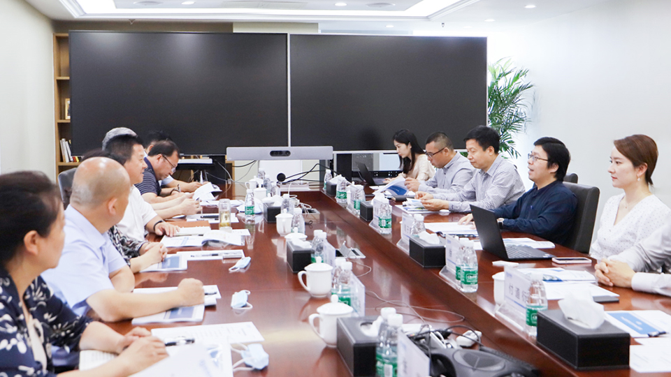 陇南市委常委、常务副市长漆文忠到访MK体育健康集团